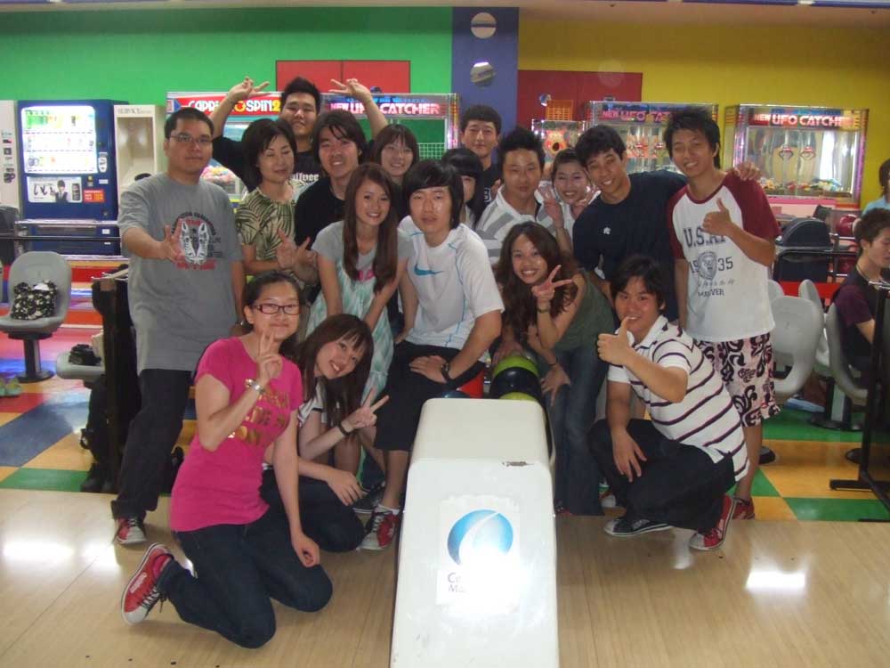 外语商业专门学校（College of Business and Communication）